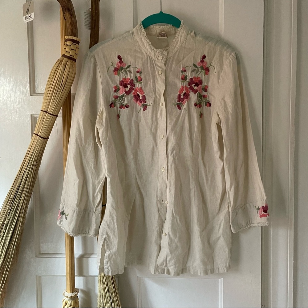 Linen blouse embroidery S/M